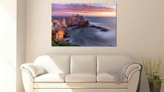 VISION AT SUNSET ON VERNAZZA