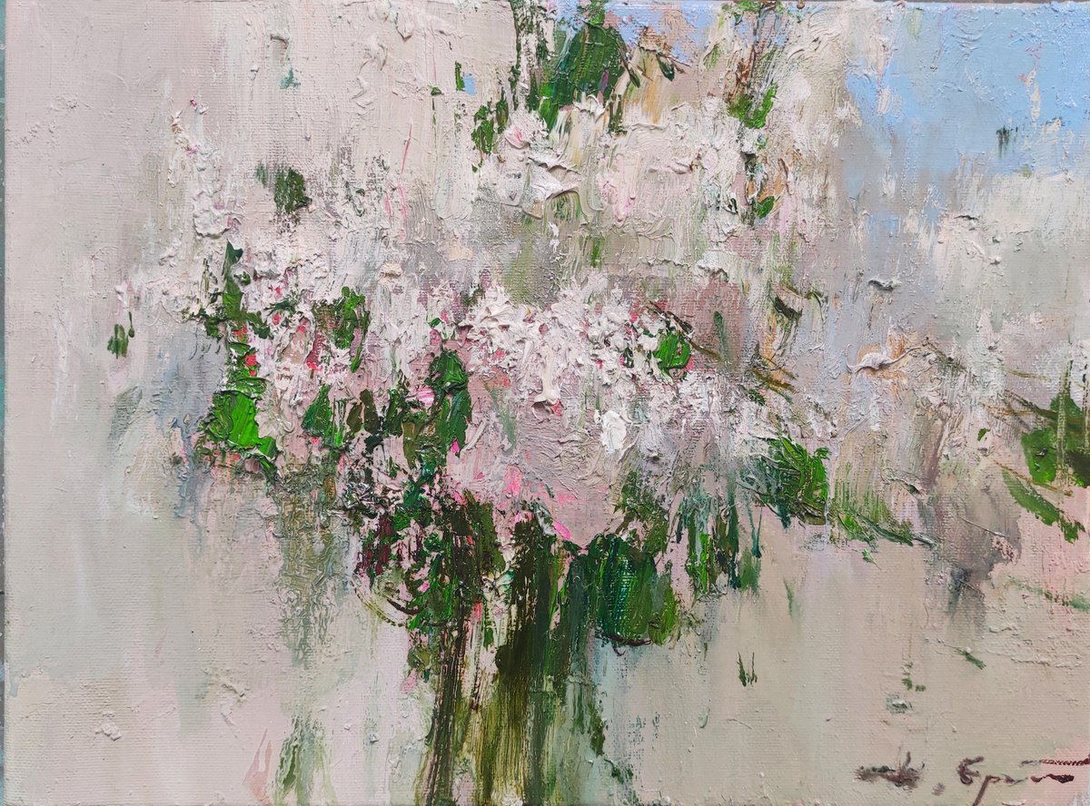 White lilac by Dmitrii Ermolov