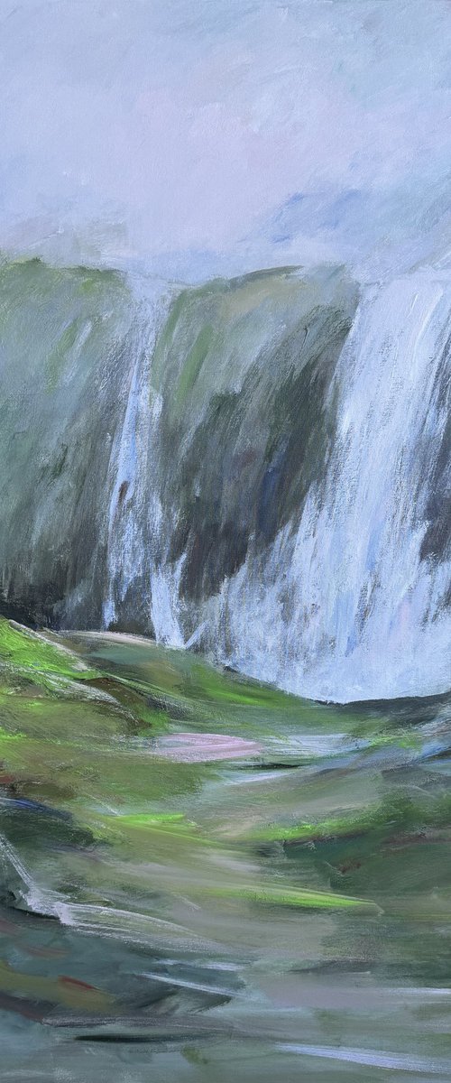 Iceland-Seljalandsfoss falls by Liliana Gigovic