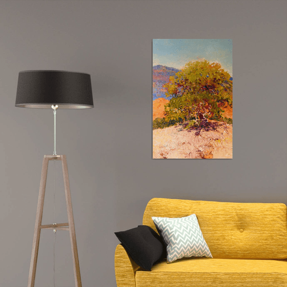 Lonely Tree on the HIlls.