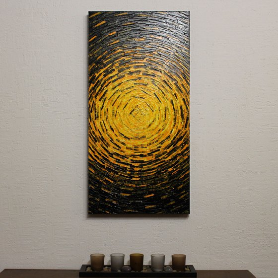 Fragmented yellow burst