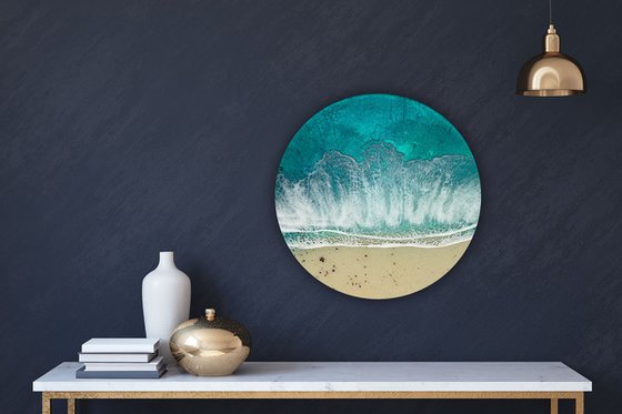 Round ocean #111