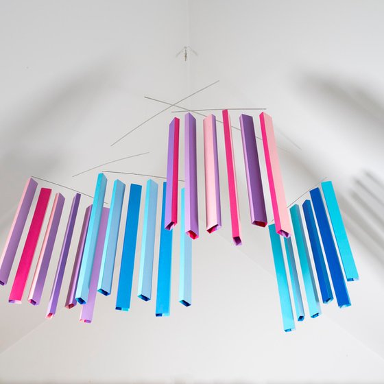 Moving stripes mobile No. 1