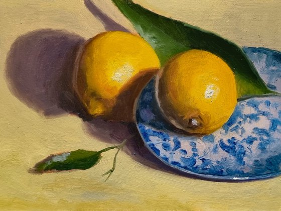 2 Lemons and a Plate