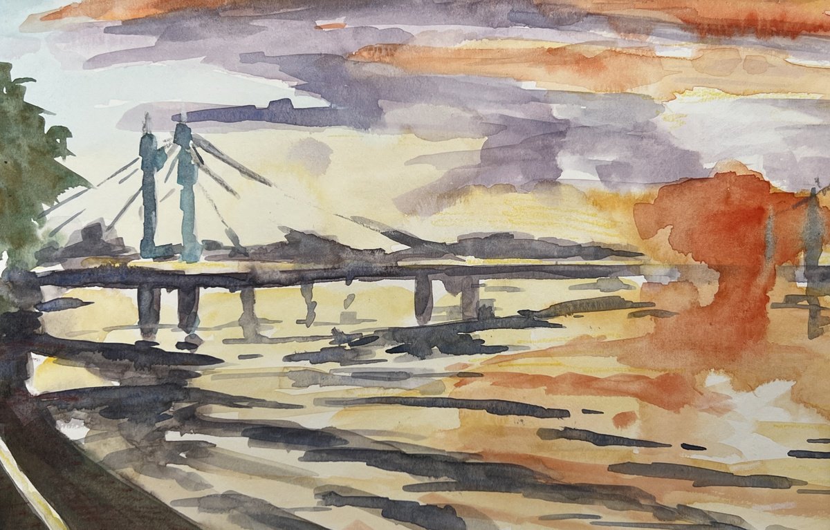 Albert Bridge sunset by Louise Gillard