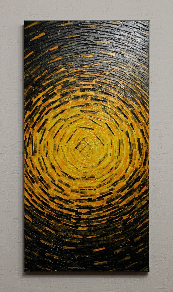 Fragmented yellow burst