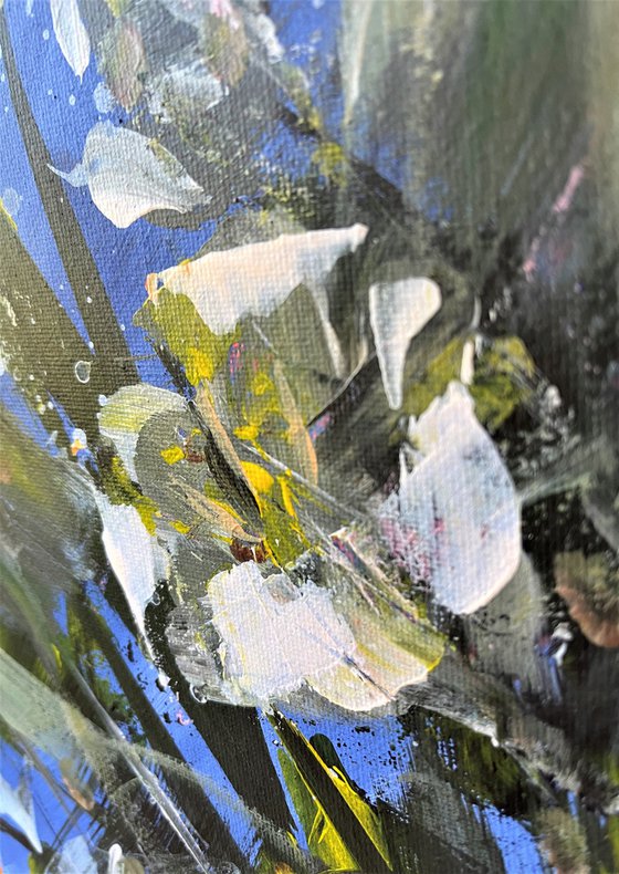 Garden Soirée - White Camellia