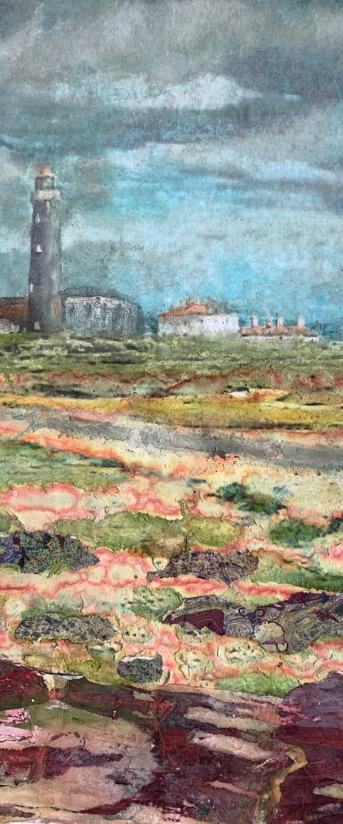 Dungeness beach and lighthouse by Suzsi Corio