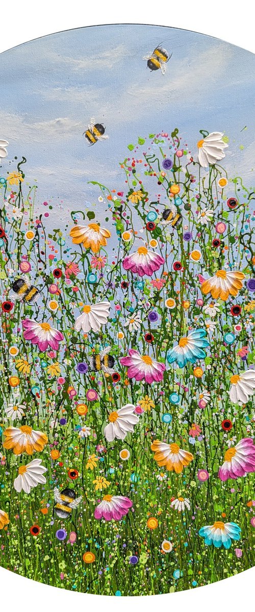 Bold And Bee utiful by Lucy Moore