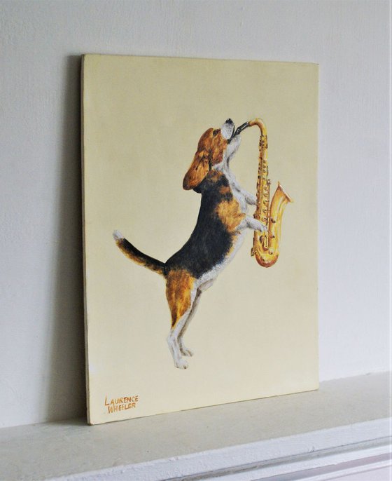 'Beagle blowing the Blues'