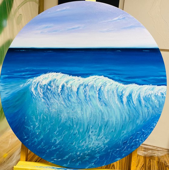 Ocean wave, skyline
