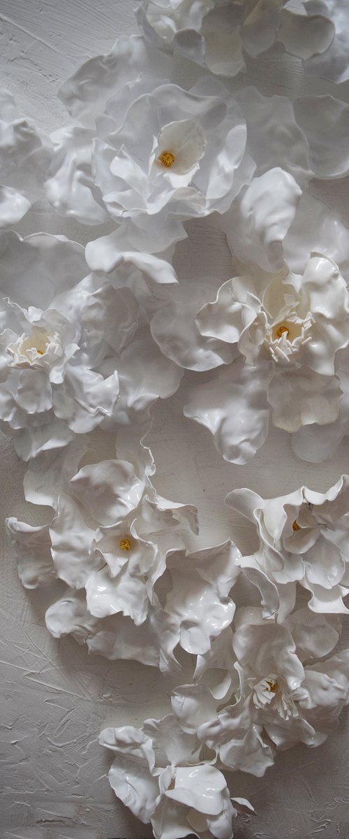 Forever / White Flowers by Anna Sidi-Yacoub