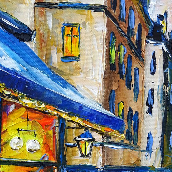 In the Autumn Streets of the City