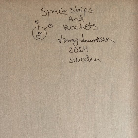 Spaceships and Rockets