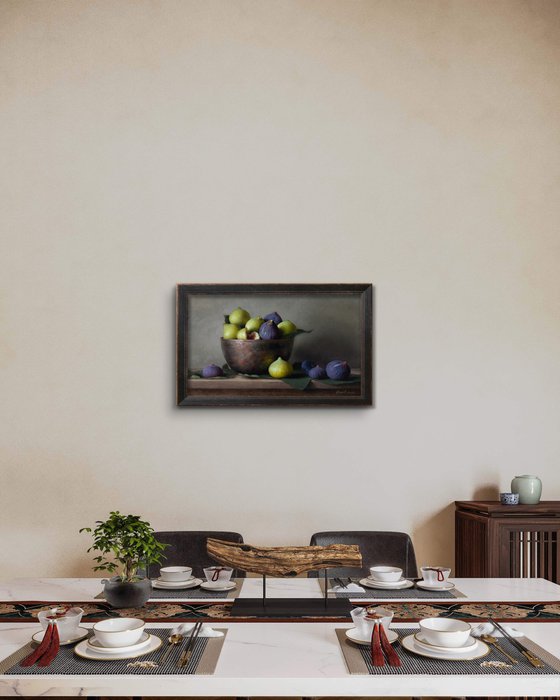 Black and green figs