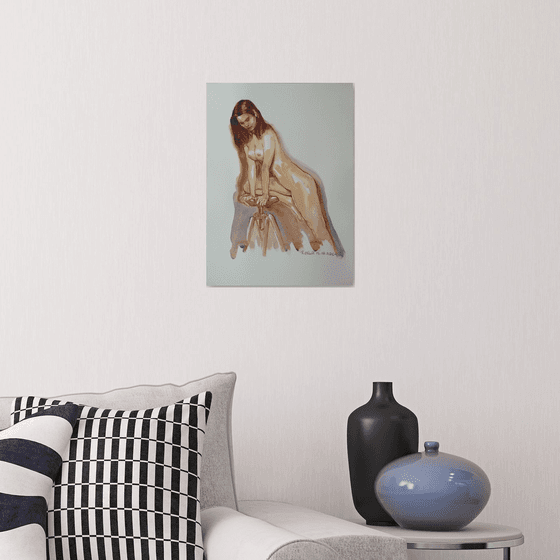 female nude Kneeling