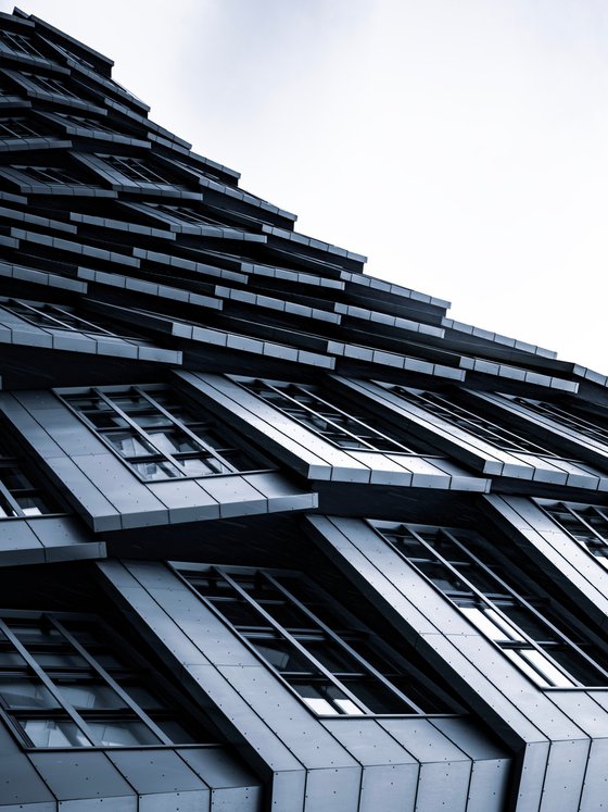 VARIABLE GEOMETRIES