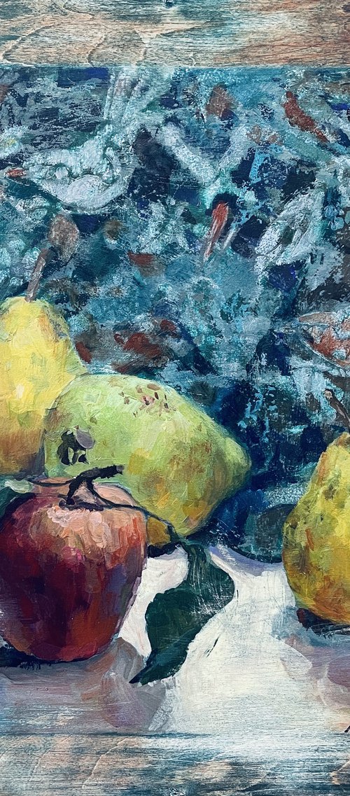 Pears and apple by Nadezda Stupina