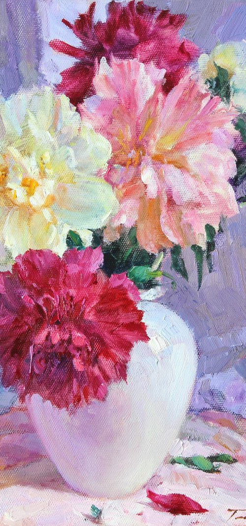 Still life with peonies by Volodymyr Tarabanov
