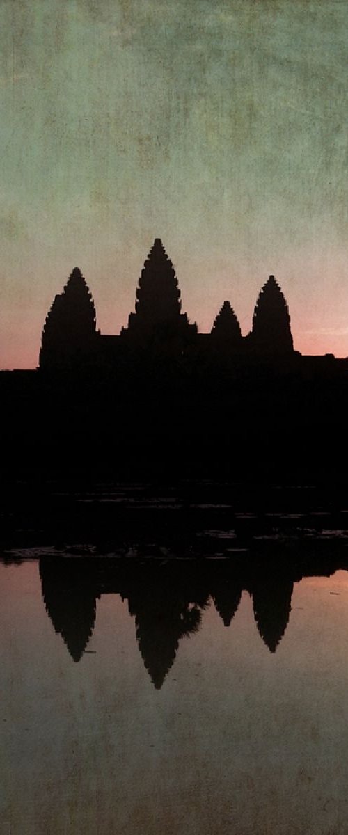 Angkor Wat 4:34 by Nadia Attura