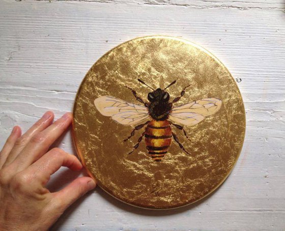 The Other Golden Honeybee Oil Painting on Round Lacquered Golden Leaf Canvas Frame