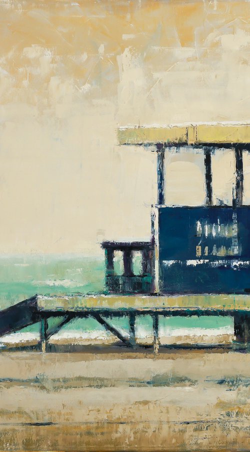 Foggy Lifeguard Tower by Bo Kravchenko