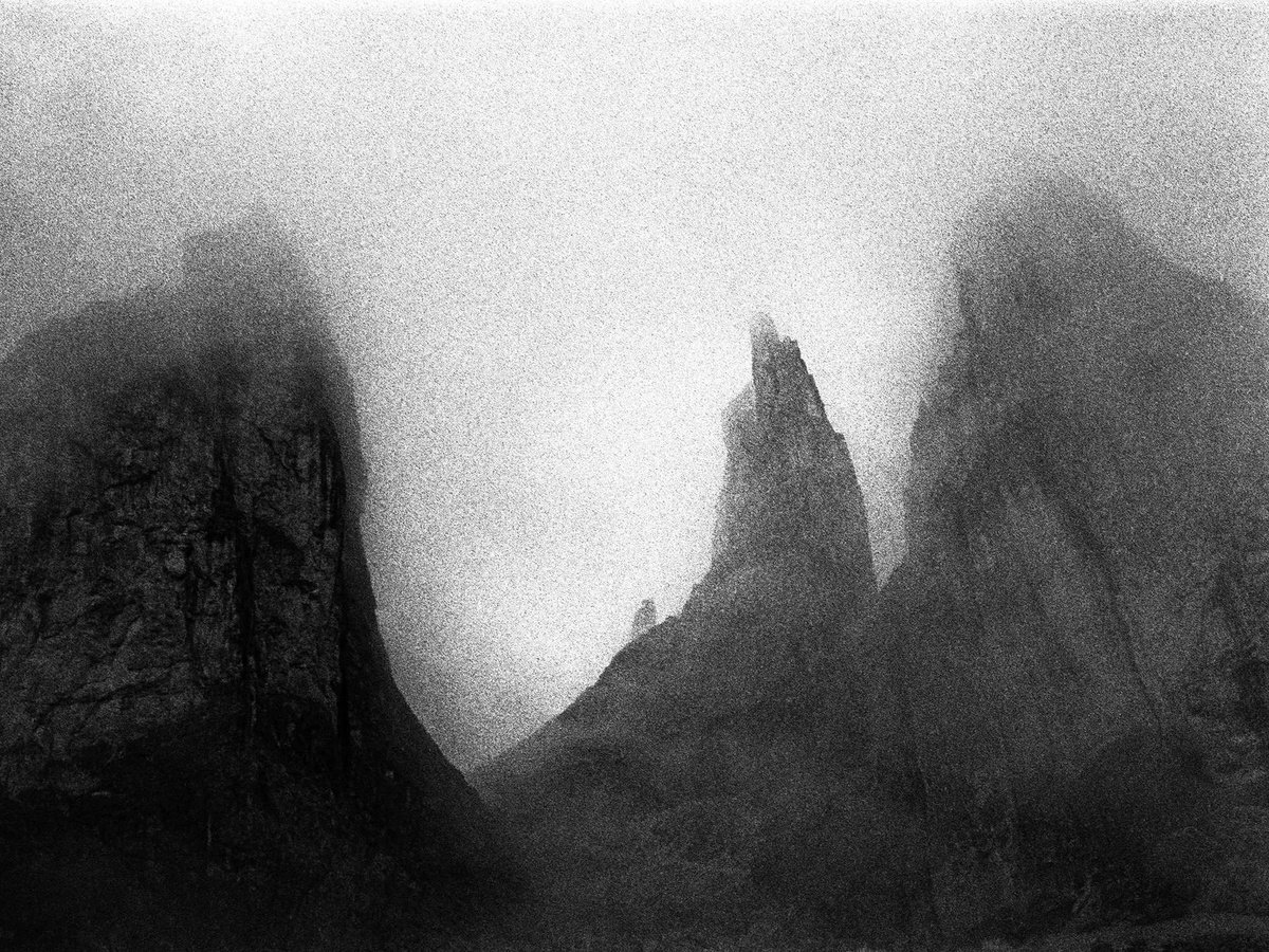 Photorealistic Landscape Photograph By Federico Arcangeli, 17 X 13, Untitled - Splinters #5, Original Artwork