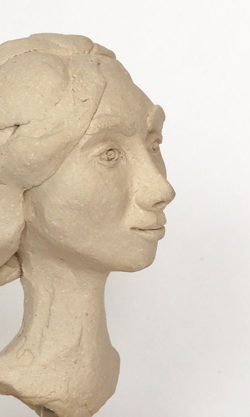 Regina: ceramic portrait sculpture by Gabrielle Turner