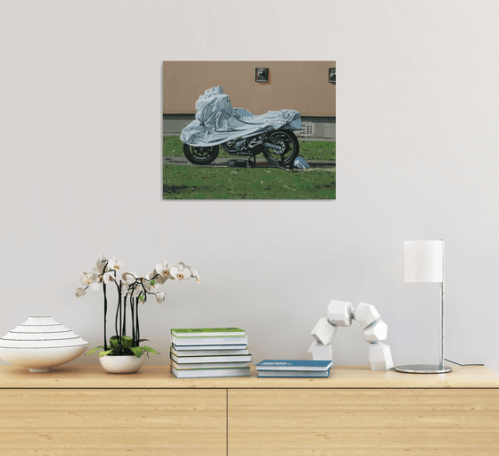 Covered motorcycle