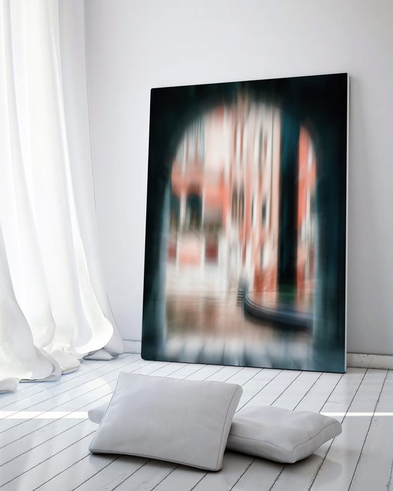 A frame in Venice