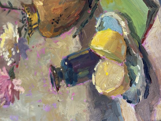 Copper vase and some lemons