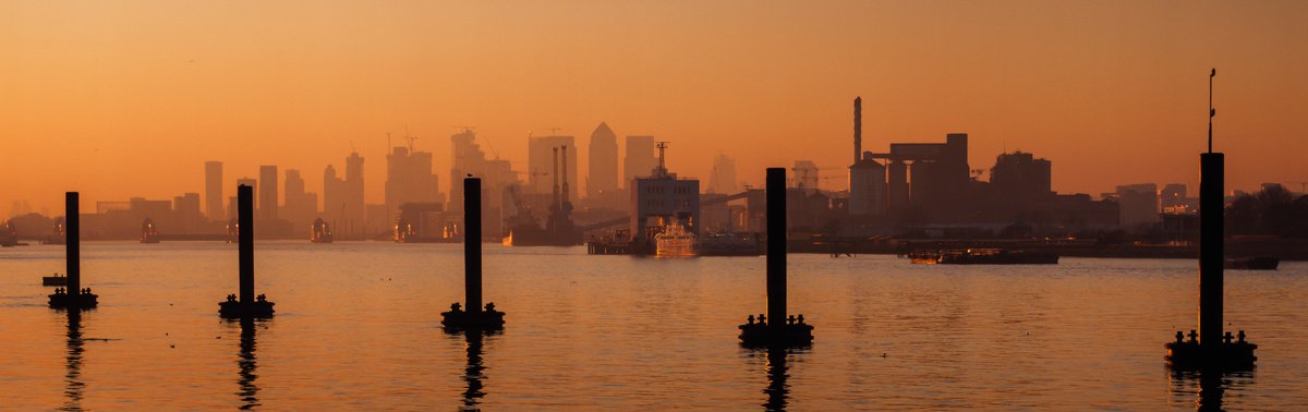 Impressionistic Cityscapes Photograph By Tom Hanslien, 90 X 30", Thames View I, Original Artwork