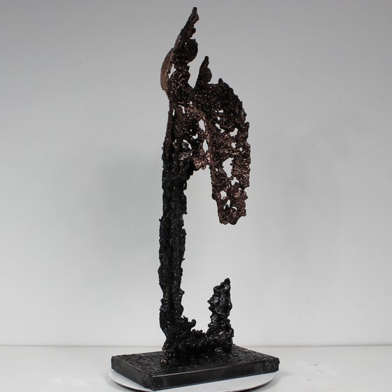 Pavarti Ge  - Buttock metal sculpture steel bronze
