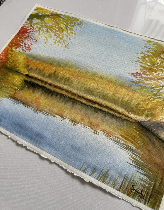 Breath of autumn on the lake