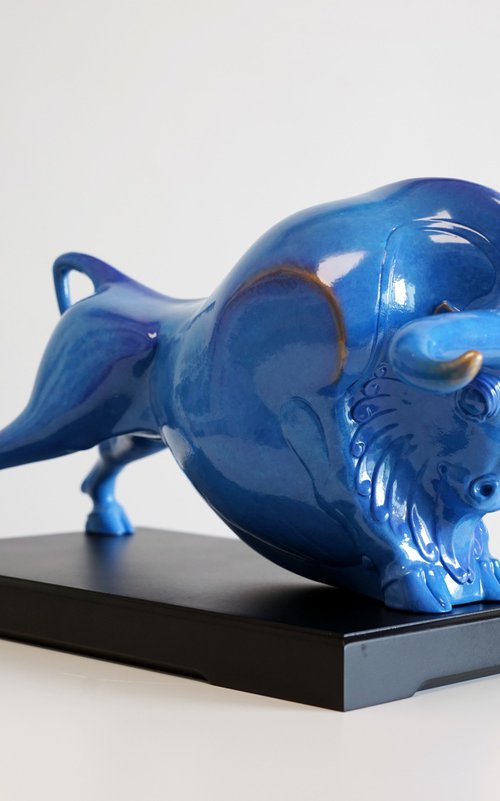 Bull No.2 by Zhao Yongchang 赵永昌