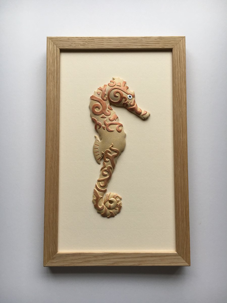 Sand Seahorse (Right Facing) by Stephanie Floyd