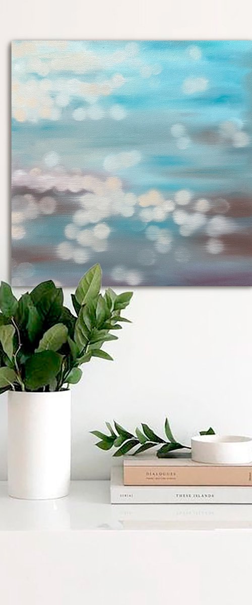 Bokeh blur water, blue light reflection by Julia Shilo