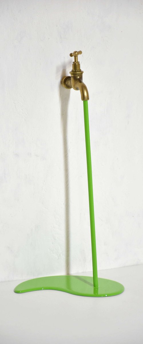 Le liquide vert by Yannick Bouillault