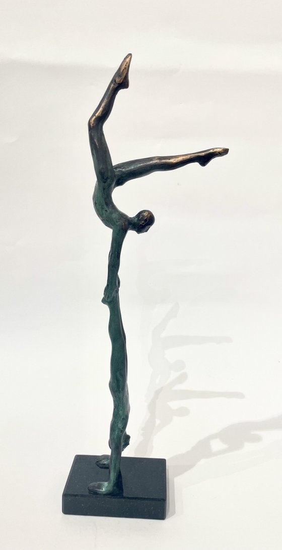 Acrobats Balance, no.VII/VIII