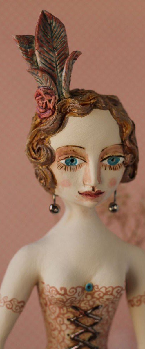 From the Cabaret girls, Girl with feather in her hair. Wall sculpture by Elya Yalonetski by Elya Yalonetski