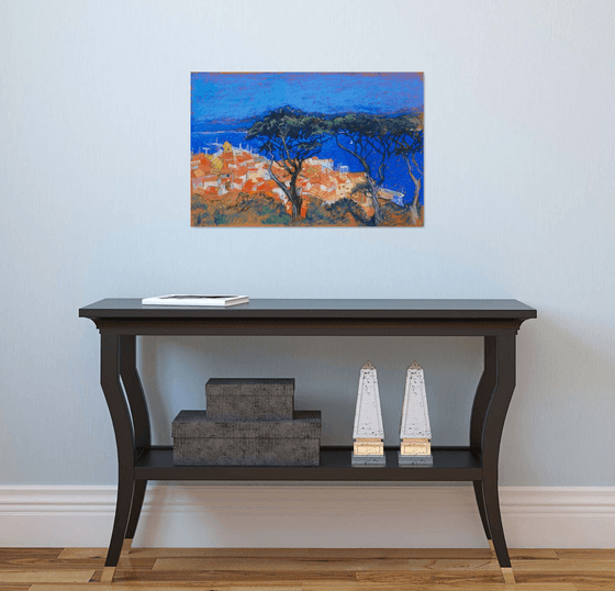 St Tropez through the trees