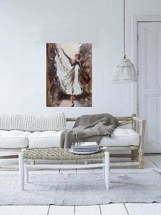 " LIGHT DANCING BALLERINA "