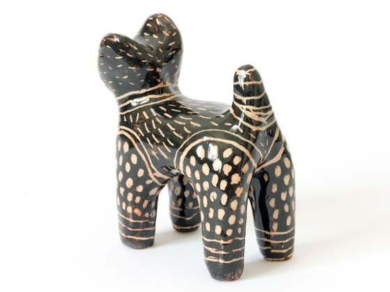 Ceramic sculpture Cat  7 x 7 x 3.5 cm