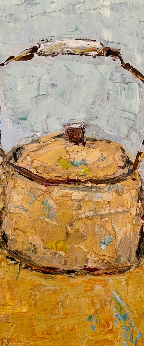 Vintage golden teapot by Vilma Gataveckienė