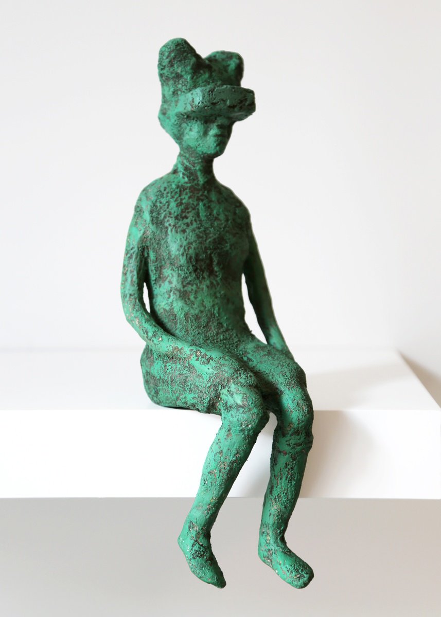 Expressive Portrait Sculpture By Sol Vil, 4 X 13", Girl With Vr Glasses, Original Artwork