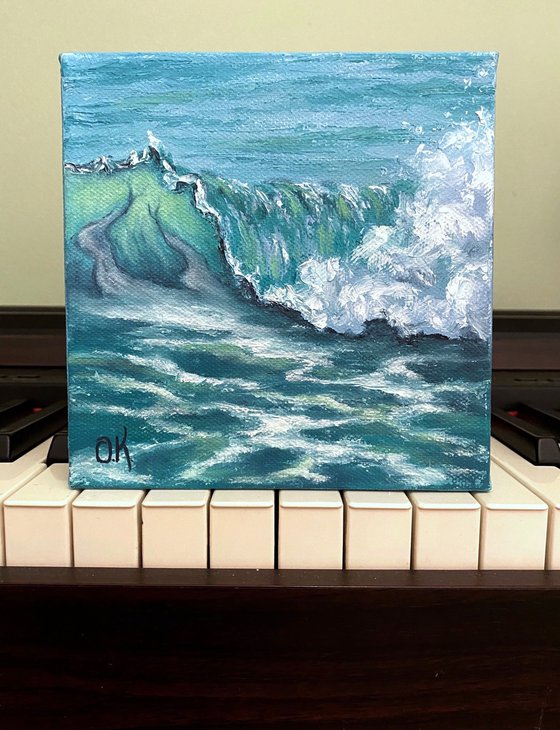 Foamy wave
