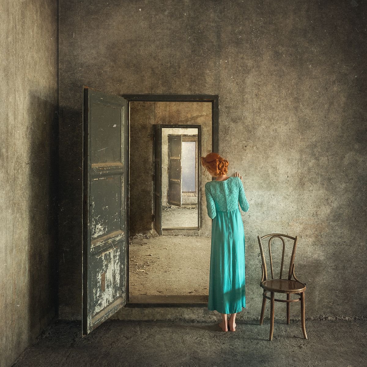 Photorealistic Cityscapes Photograph By Peter Zelei, 28 X 28", Vilhelm