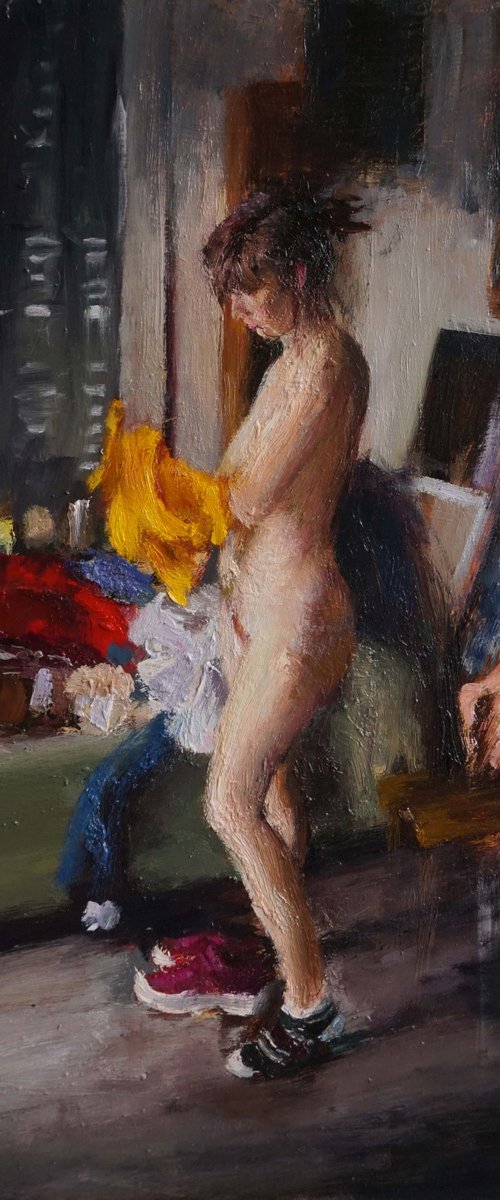 Lucile dressing yellow by Manuel Leonardi