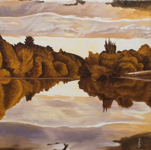 Mirror lake by Pauline Sharp