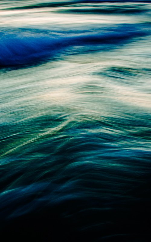 The Uniqueness of Waves V | Limited Edition Fine Art Print 2 of 10 | 75 x 50 cm by Tal Paz-Fridman